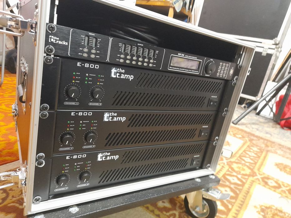 Vînd rack 8u Tamp E800 dsp 206 Thoman