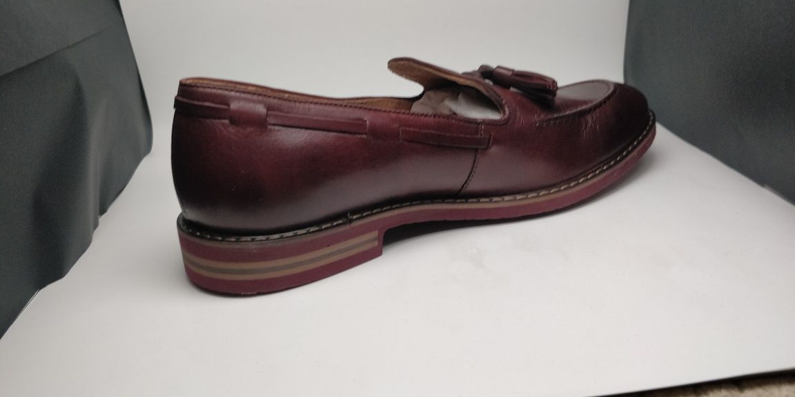 Pantofi din piele naturala cu ciucuri, Leofex, mărimea 41, vișiniu