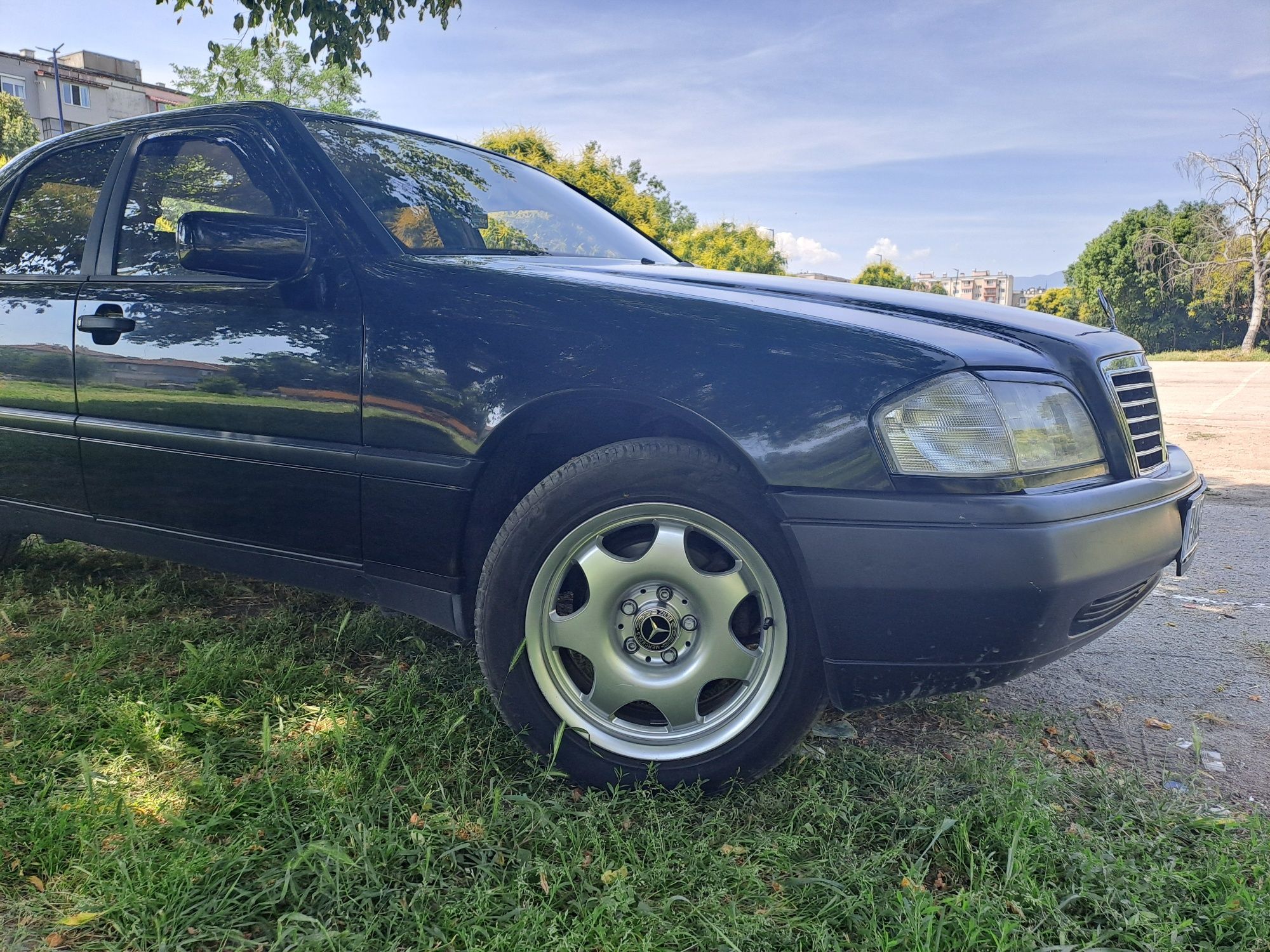 Mercedes c180  95година