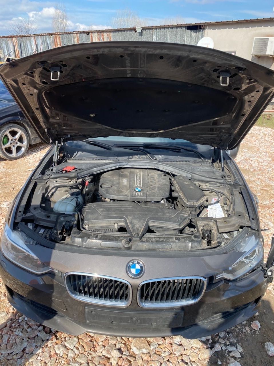 Bmw F30 2.0D 184кс на части