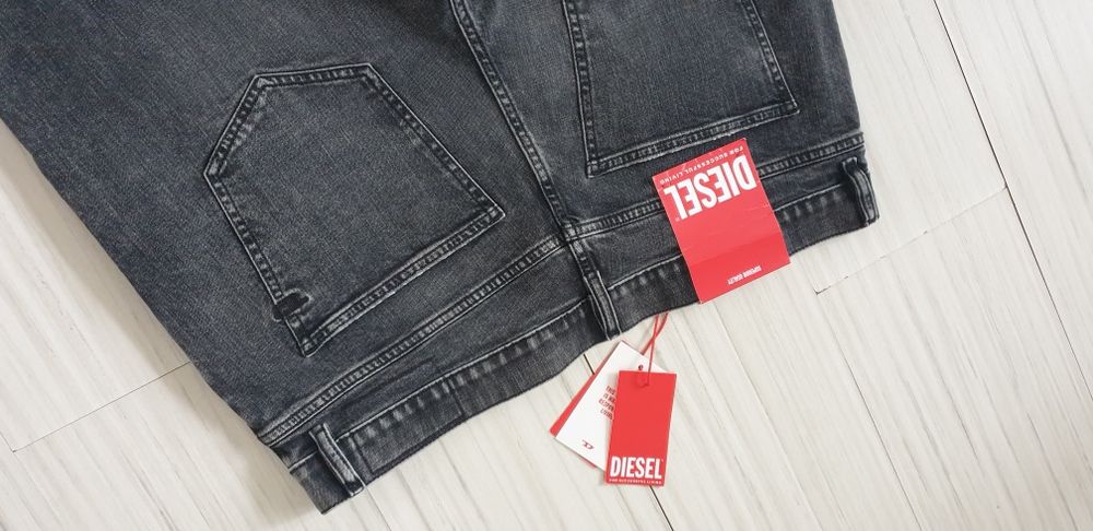 Diesel D - Struct Slim Fit Mens Size 38/34 НОВО! ОРИГИНАЛ! Мъжки Дънки