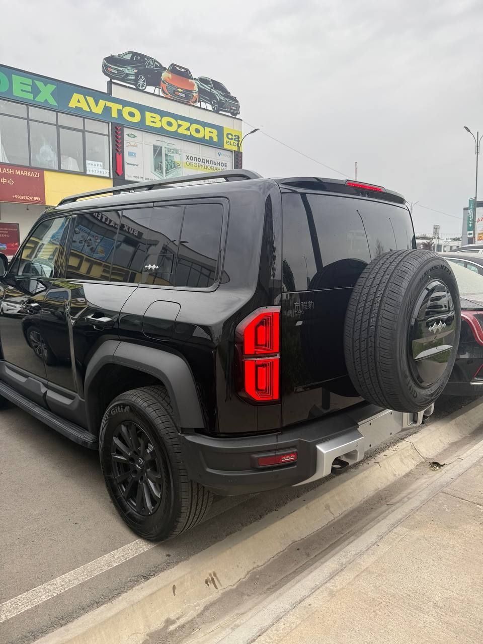 BYD Leopard 5 eng arzon narxda faqat bizning ofisda