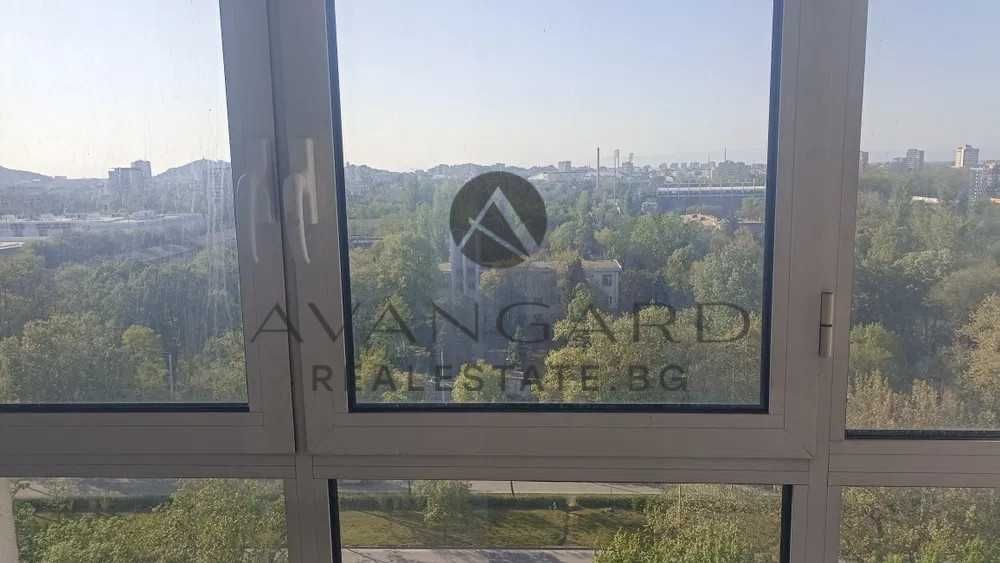 Продава се Тристаен апартамент в Пловдив, Тракия - 107 кв.м за 1573 €/кв.м - Снимка #8