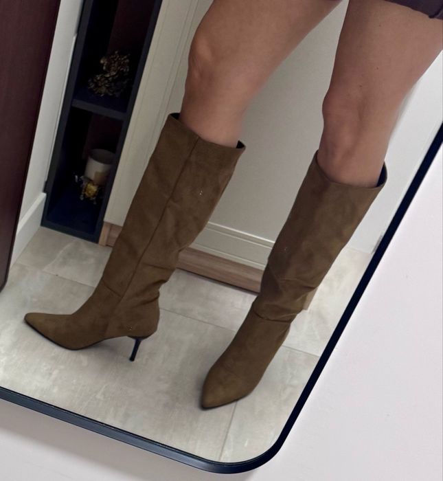 Ботуши номер 39 модел на Зара