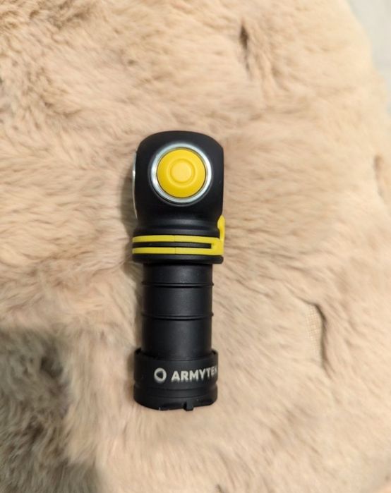 Armytek Elf c1 - фонарь армейский Оригинал.