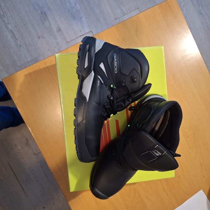 Зимни работни обувки