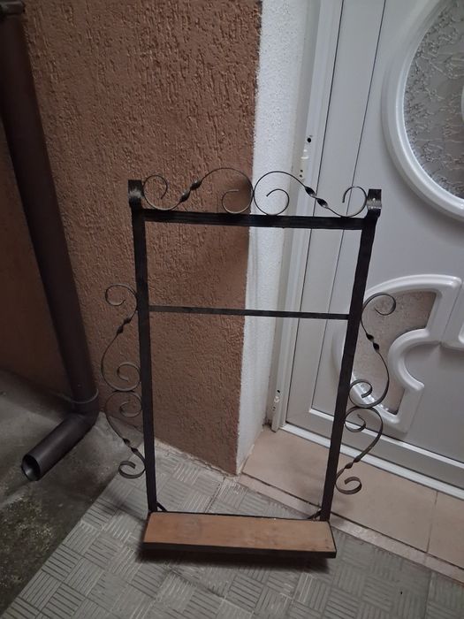 Закачалка и огледало