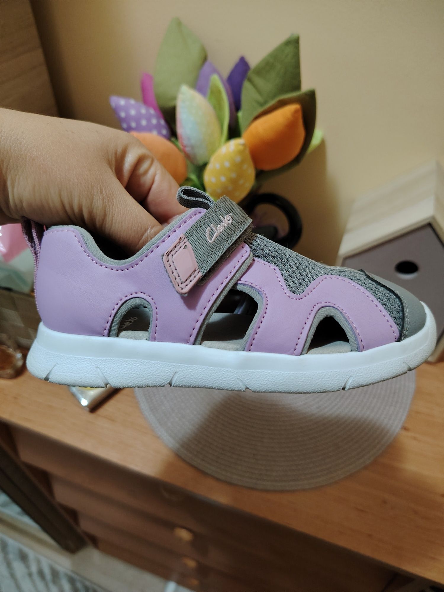 Детски сандали clarks 27.5