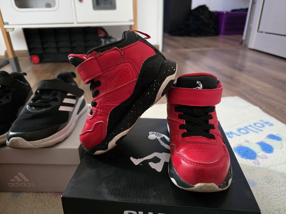 Детски маратонки Adidas, Shaq