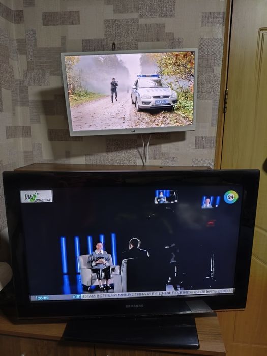 Продаю два телевизора за 100000тг 18 микрорайон майкудук