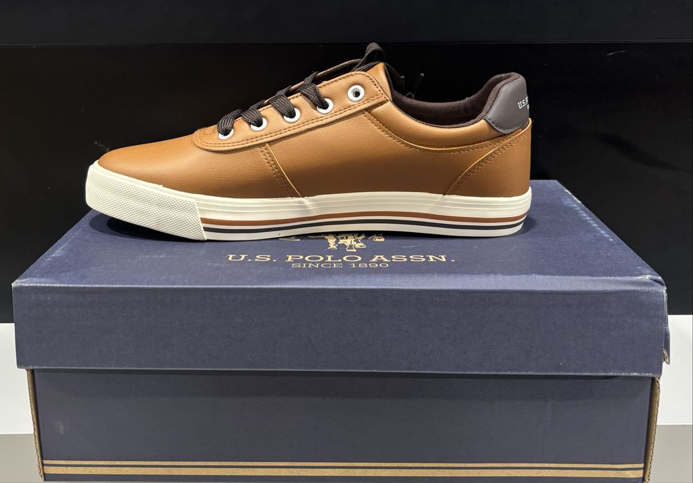 Adidasi U.S Polo assn noi in cutie