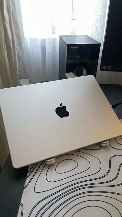 Macbook Pro 14 M2 Pro 2023