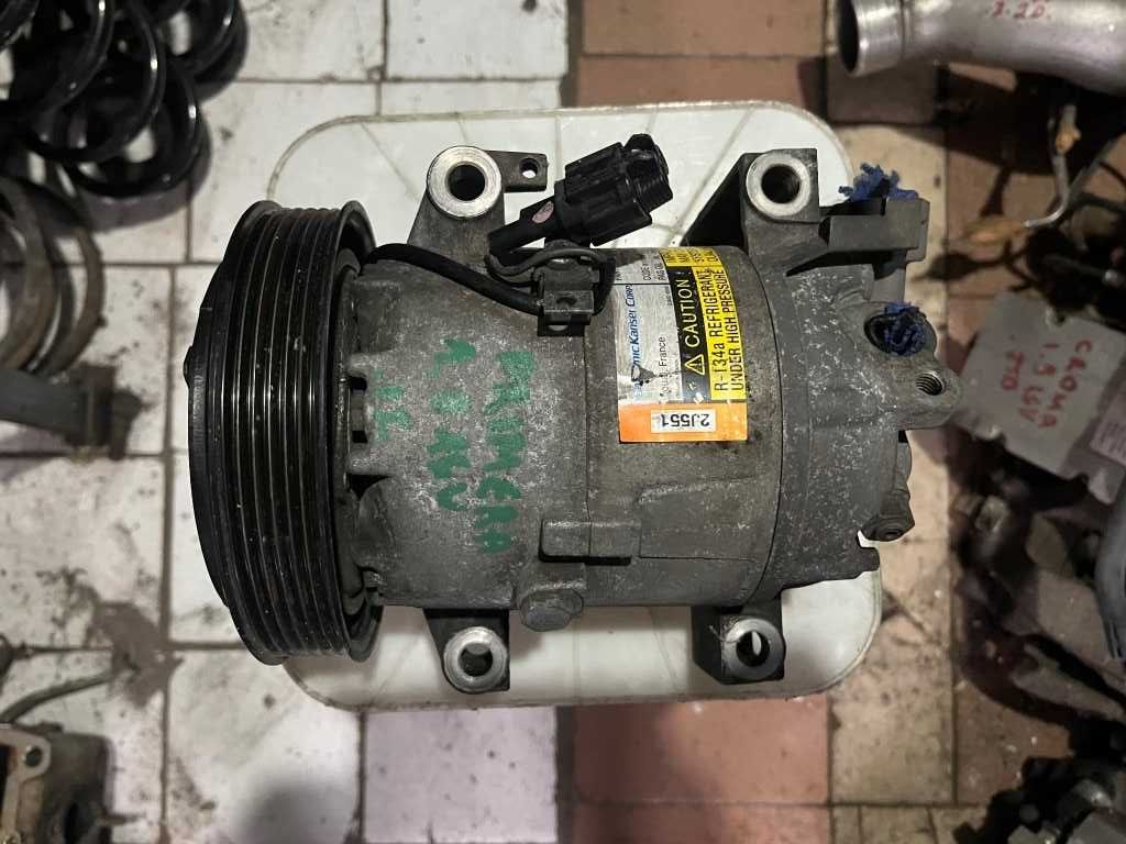 компресор за климатик Nissan Primera P12