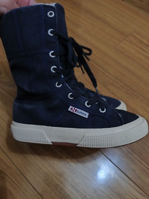 Bascheți Superga înalți