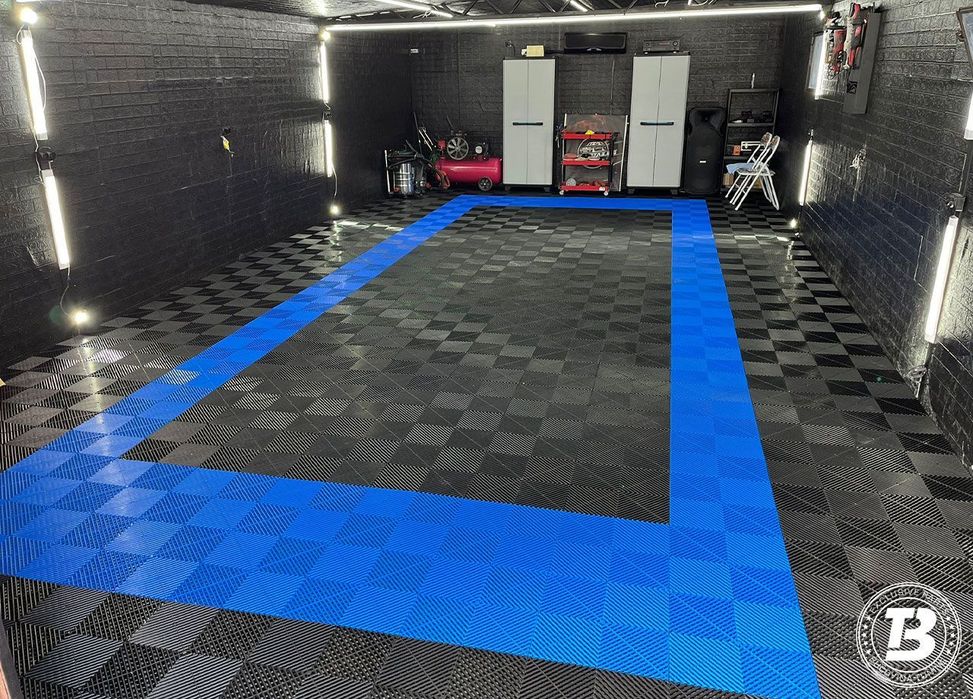 Pardoseala Modulara pentru Garaj si Ateliere Detailing