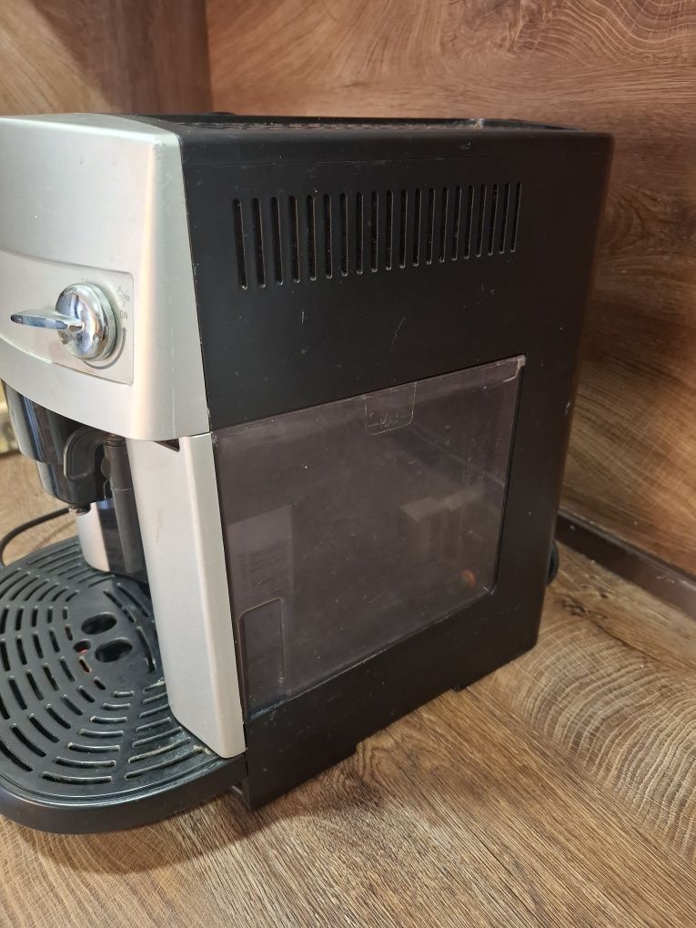 Кафемашина Delonghi Magnifica