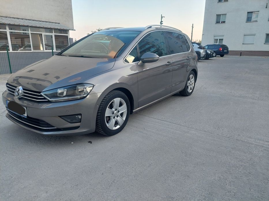Volkswagen Golf
Mo