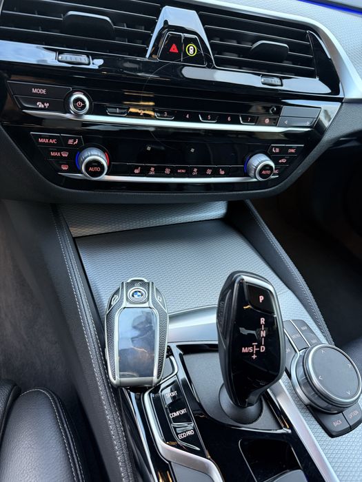 Bmw 520i g30 fab 04/2020