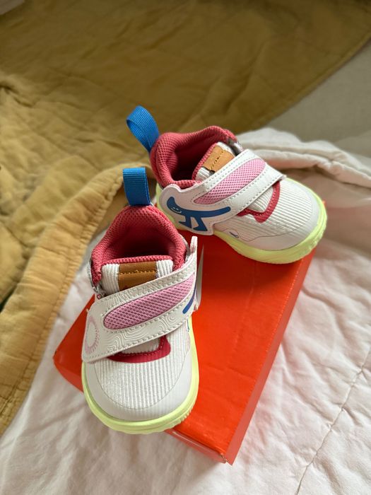 Бебешки маратонки Nike 18.5