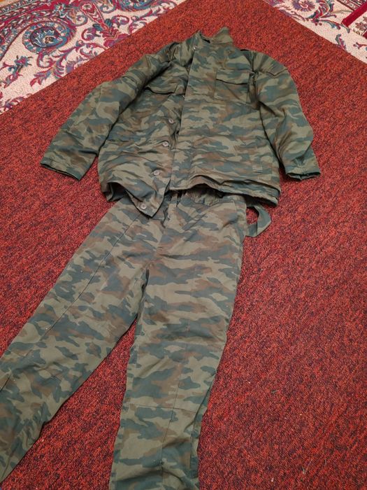 Тёплый комбинезон и куртка, 46 размер, новые.