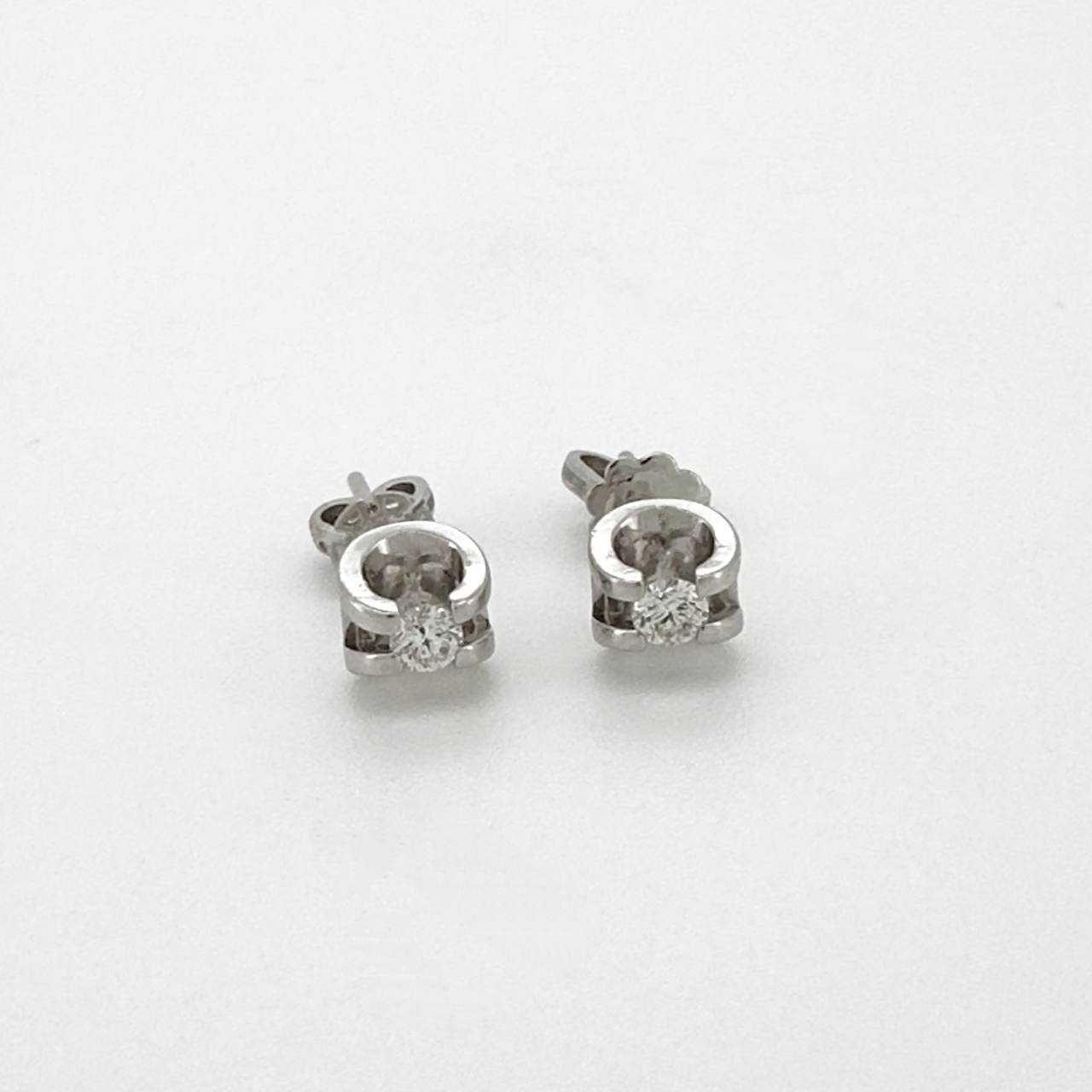 Золотые серьги (750 пробы) с бриллиантами