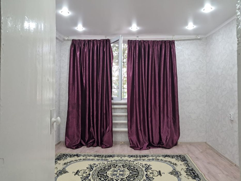 2 комнатный квартира по суточно город Жанатас!