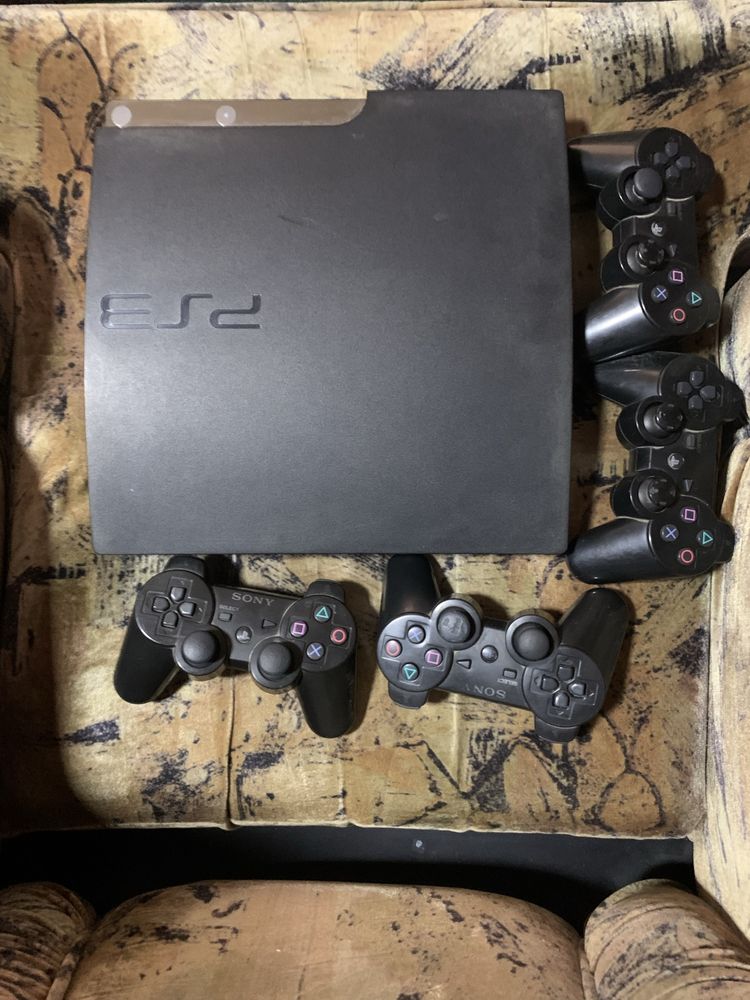 Ps3 sotiladi 4 ta pult kabel hdm zaryadnik qo’shib beriladi