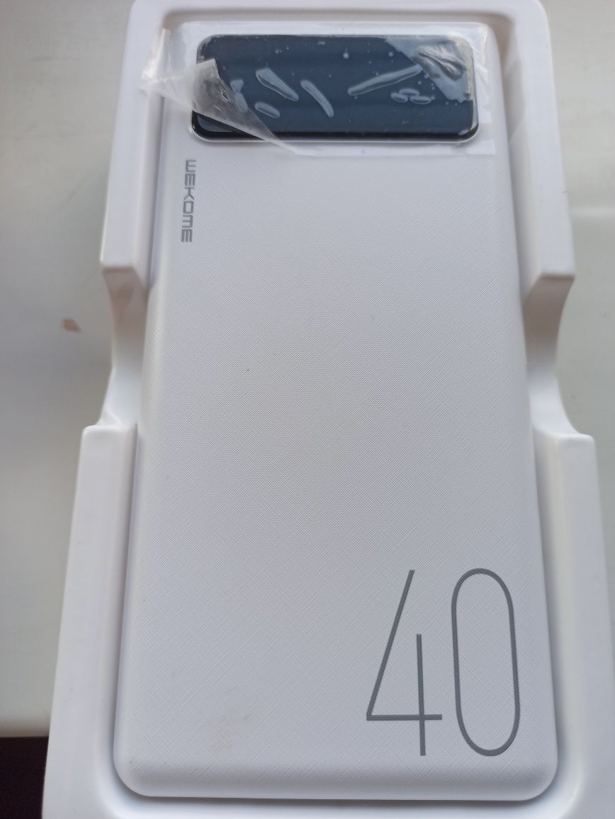 Продаю новый Повербанк 40000mah для планшетов, мобилок, фонарей и пр.
