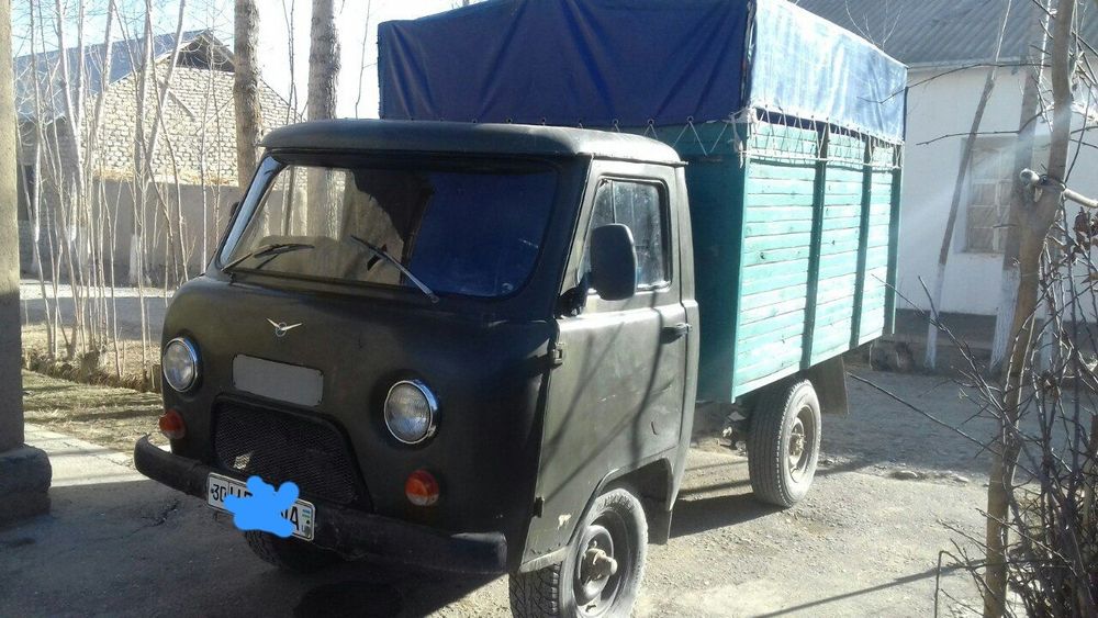 Уаз 3303 бортовой сотилади