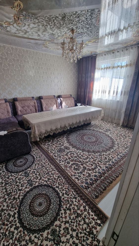Xovli uy (ДАЧА)sotiladi. Gazalkent waxrida. Tayyor dacha.