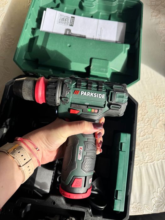 Șurubelniță / Mașină de găurit Parkside 12V – Stare excelentă