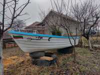 Рибарска лодка Мичуринка