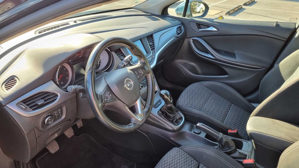 Opel Astra Sports Tourer K