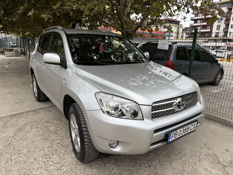 Тойота Рав4, 2,2 дизел D-4D, 136 к.с., 4х4