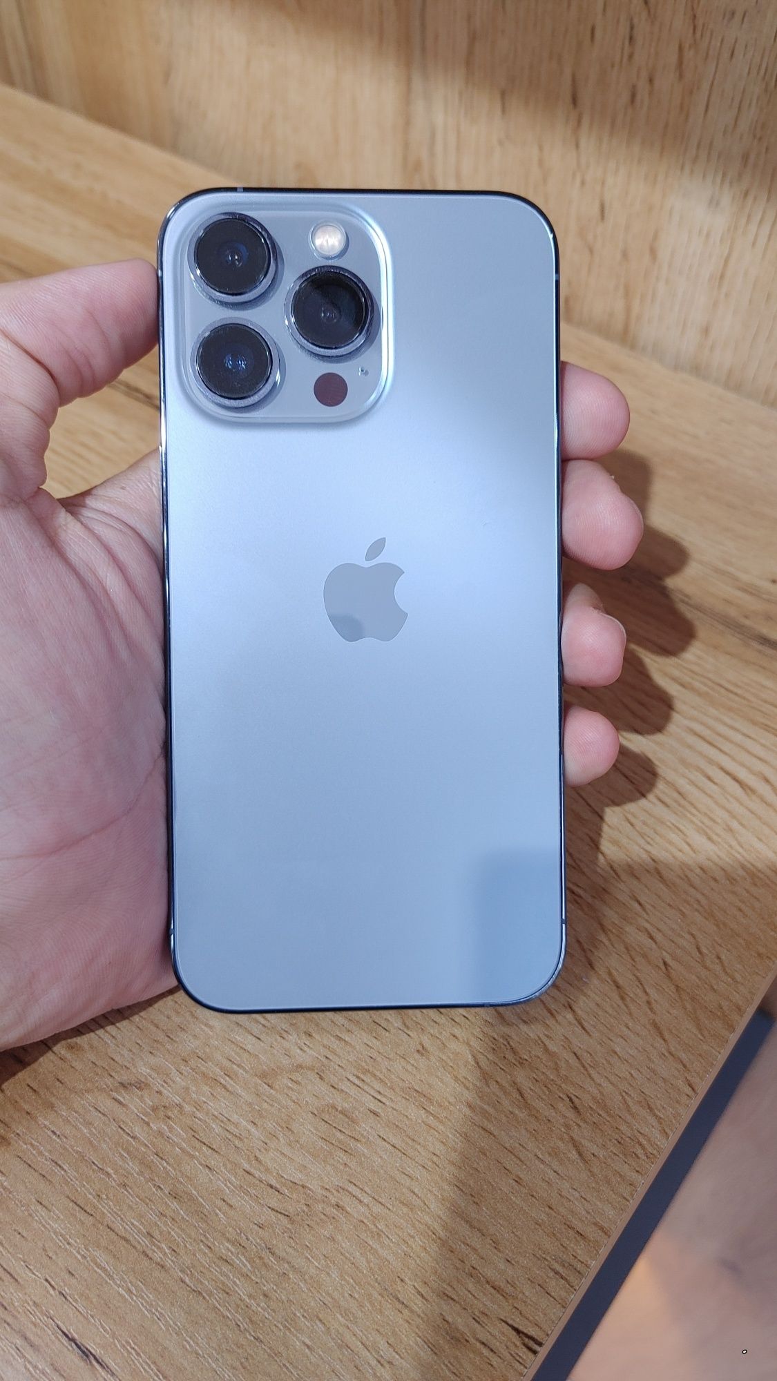 iphone 13 pro blue