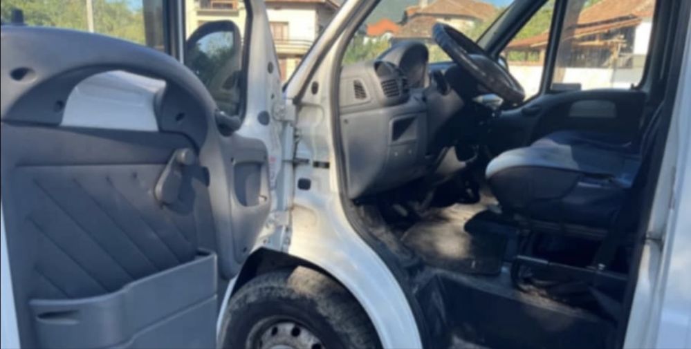 peugeot boxer.