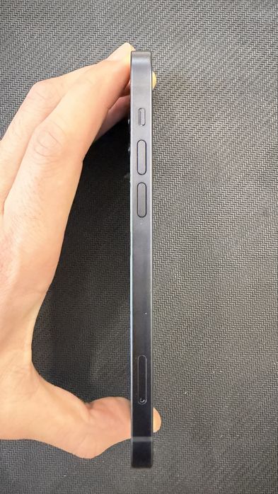 iPhone 12 Black 64GB + accesorii