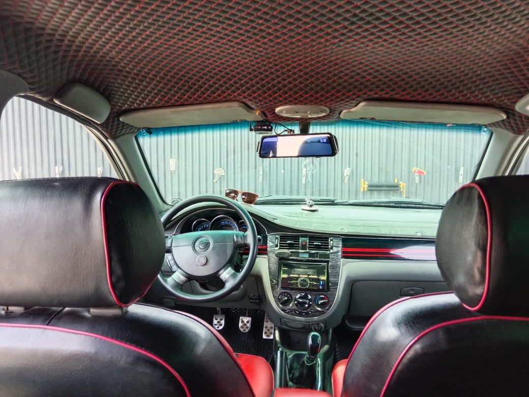 Lacetti gentra qilingan