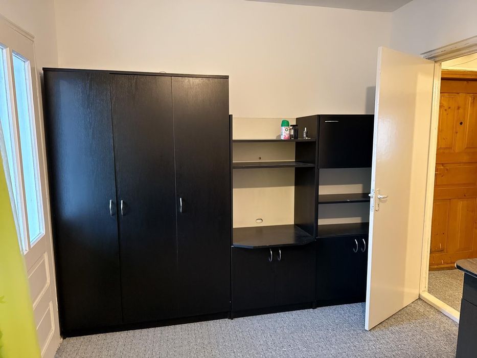 Inchiriez garsoniera zona Obcini