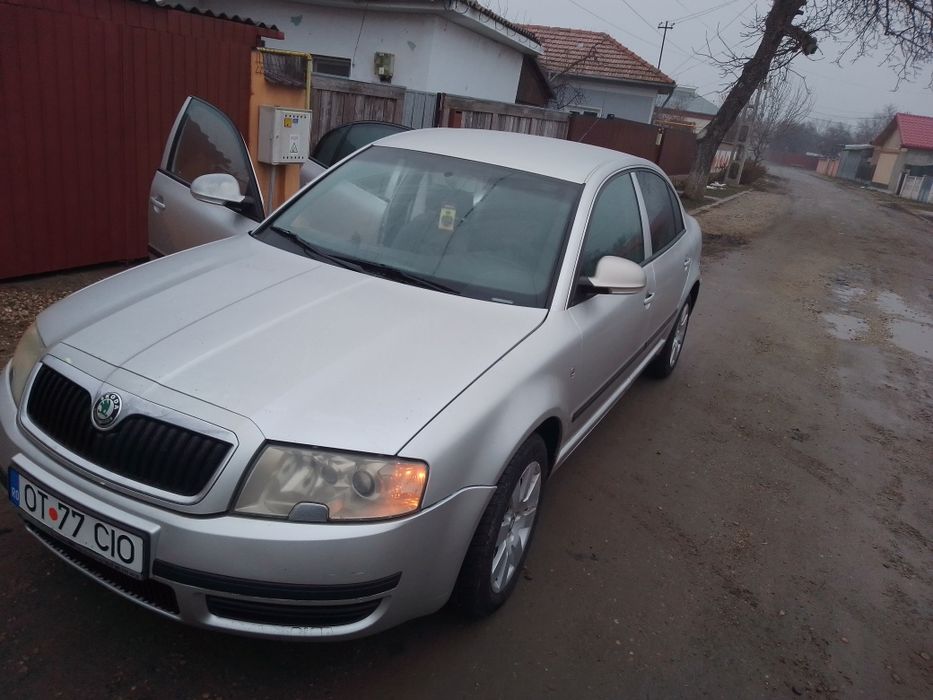 Skoda superb,an fabricație 2008,1.9, motorina, ITP valabil un an,