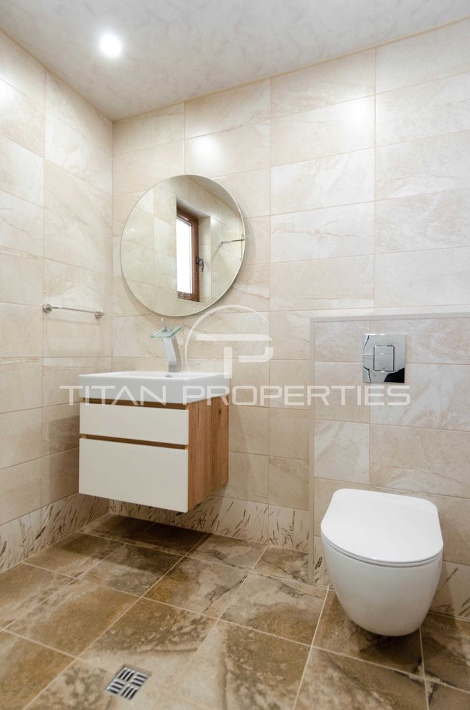 Продава се Двустаен апартамент в Пловдив, Остромила - 126 кв.м за 1508 €/кв.м - Снимка #9