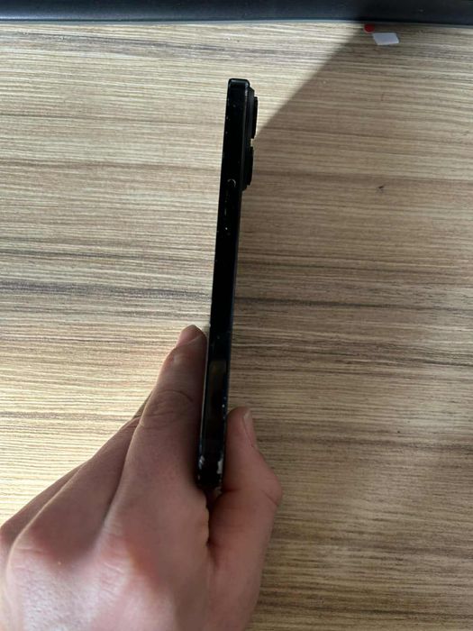 Телефон iphone 15 128gb