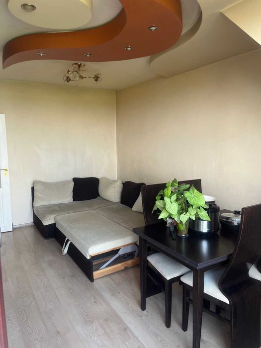 Дава се под наем Двустаен апартамент в София, Бъкстон - 60 кв.м за 408 € - Снимка #1