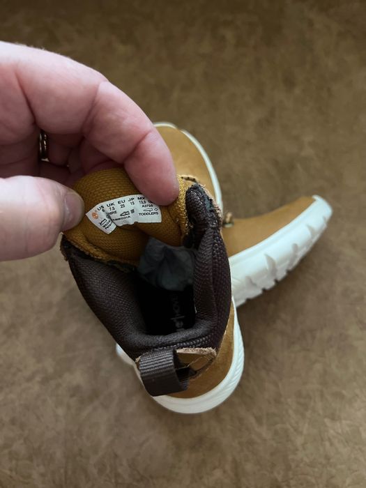 Getute Timberland, marimea 25, noi, nepurtati, livrez oriunde in tara