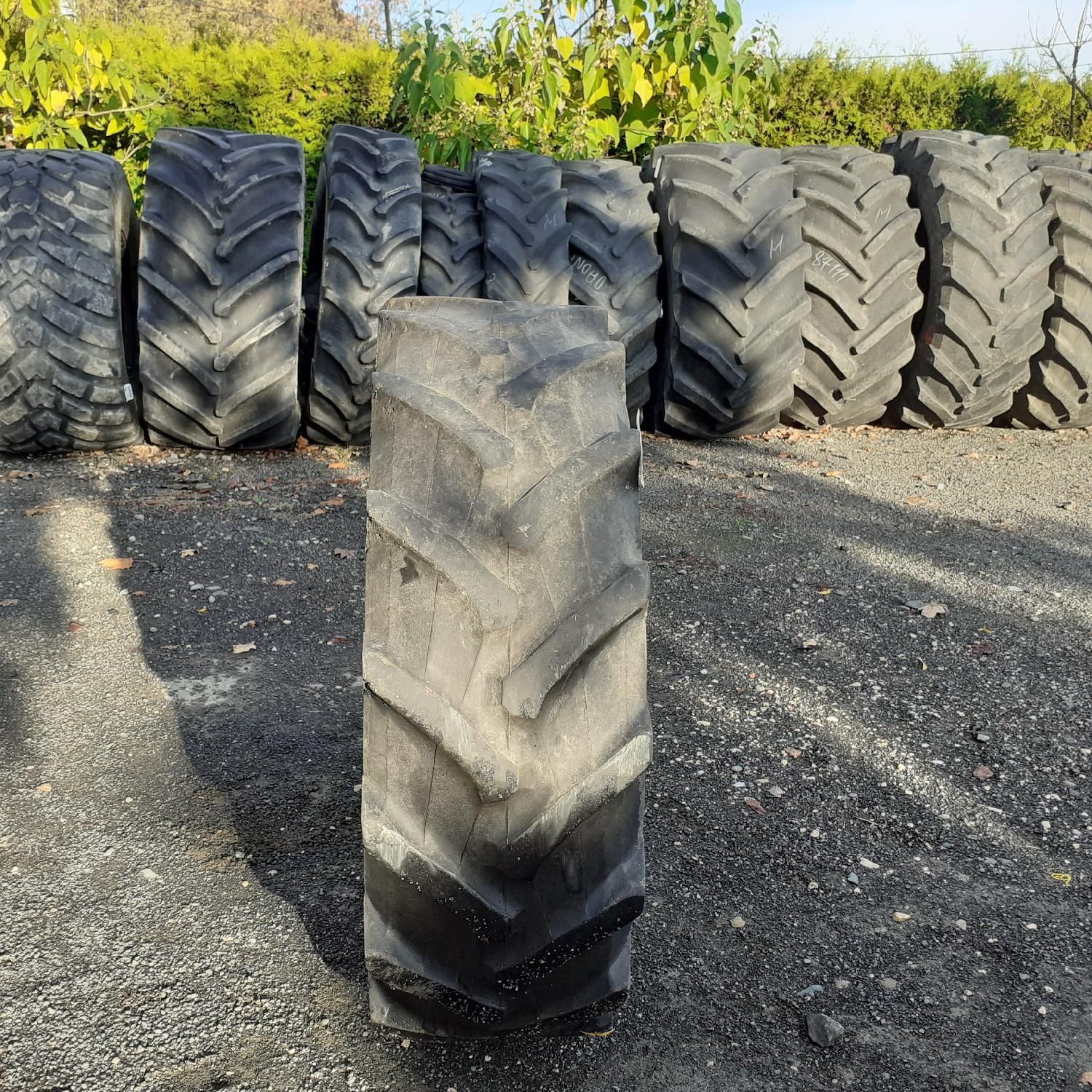 Cauciucuri 360/70R28 Pirelli Anvelope Tractor Second REZISTENTE