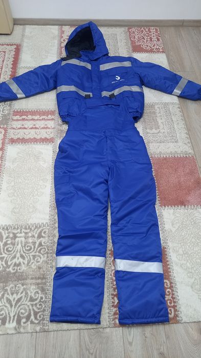 Работни обувки и работно облекло