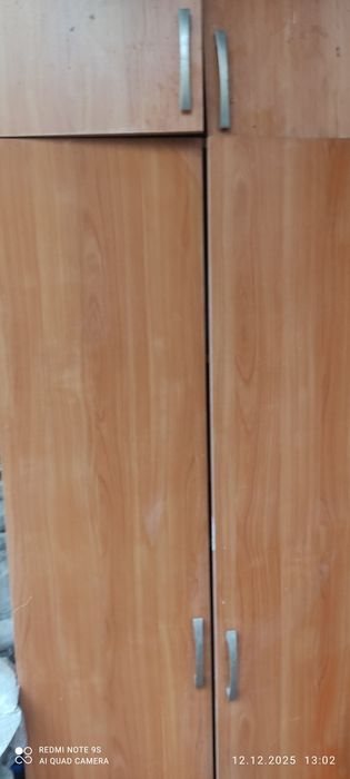 Продам шкаф,в нормальном состоянии