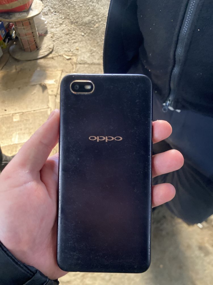 Телефон Oppo срочно сатылуда