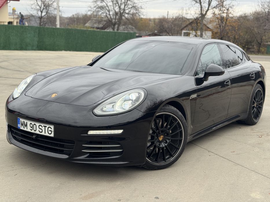 Porsche Panamera 4S-3.0i-420cp-4x4-2015~Full Led-Variante Auto!