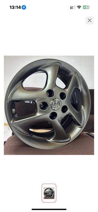 Диски от тойота виндома.